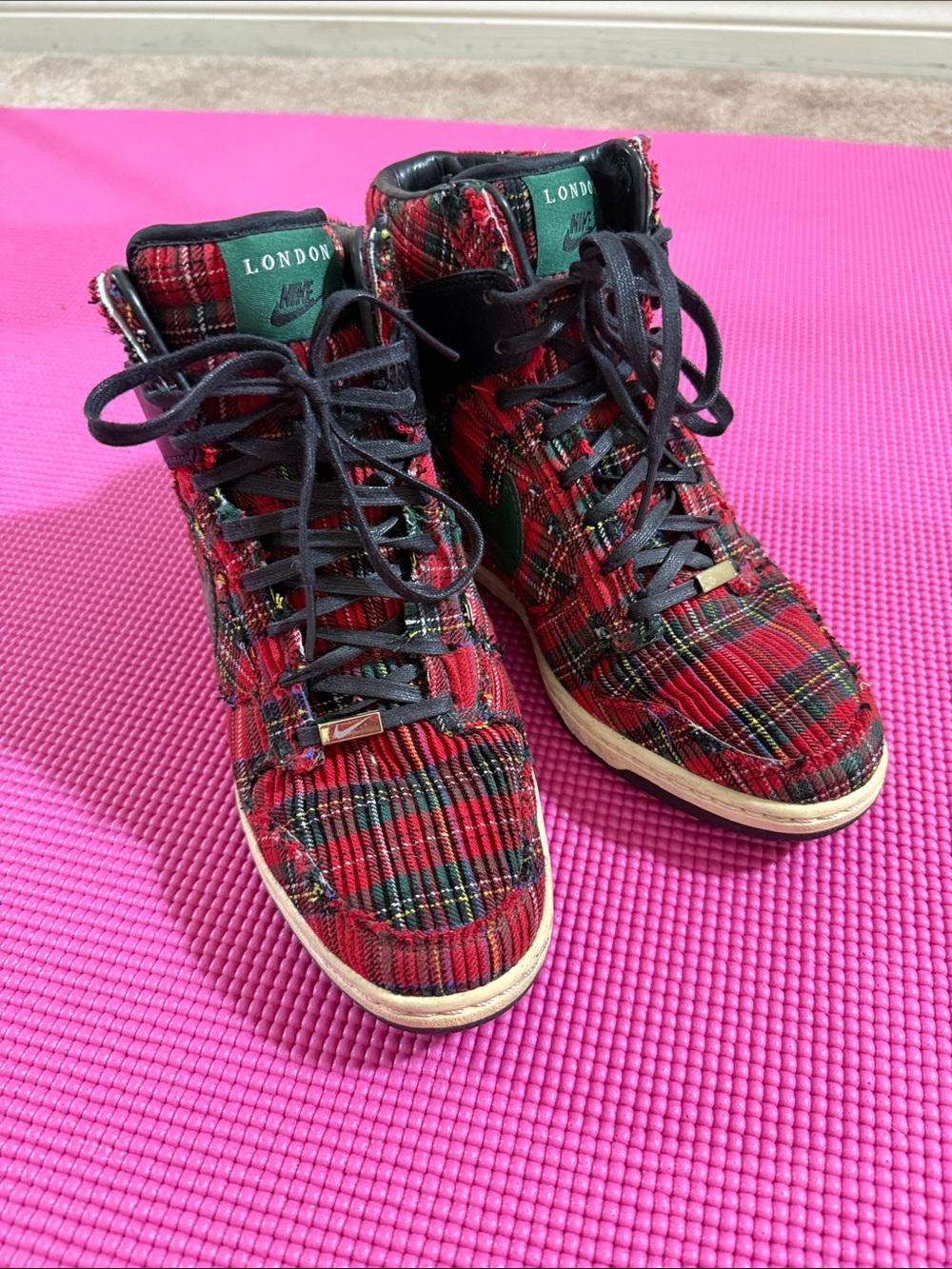 Nike Red Plaid London High-Top Sneakers